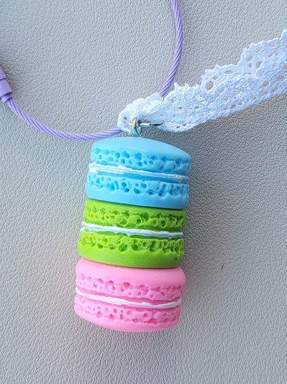 Embroidery nametag + Macaron charm