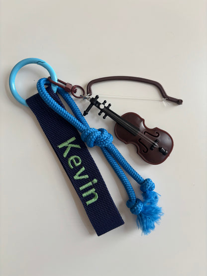 Embroidery nametag+ violin charm