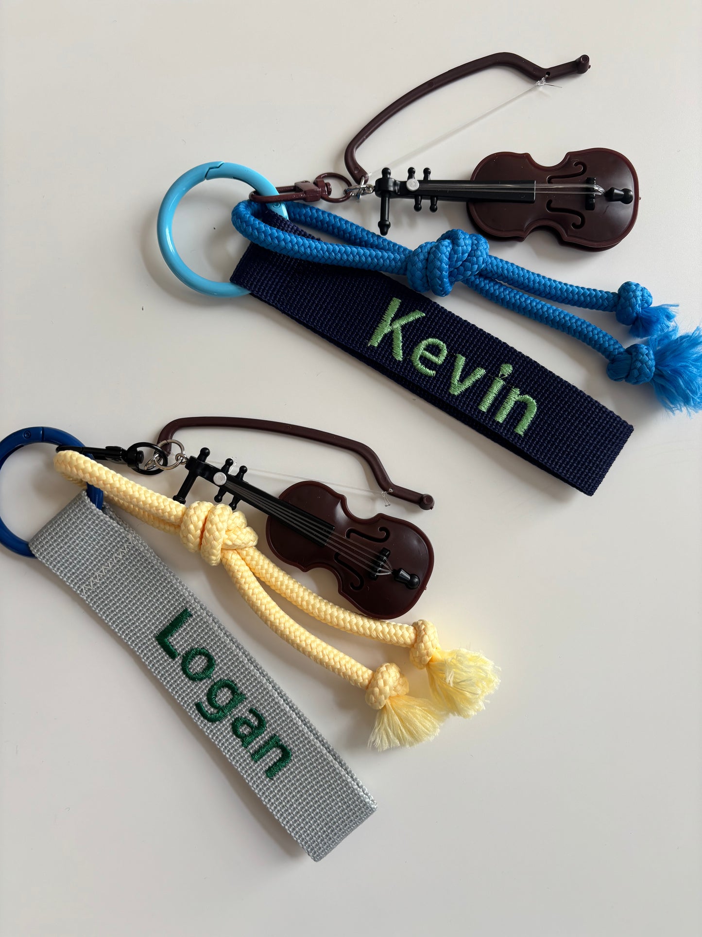 Embroidery nametag+ violin charm