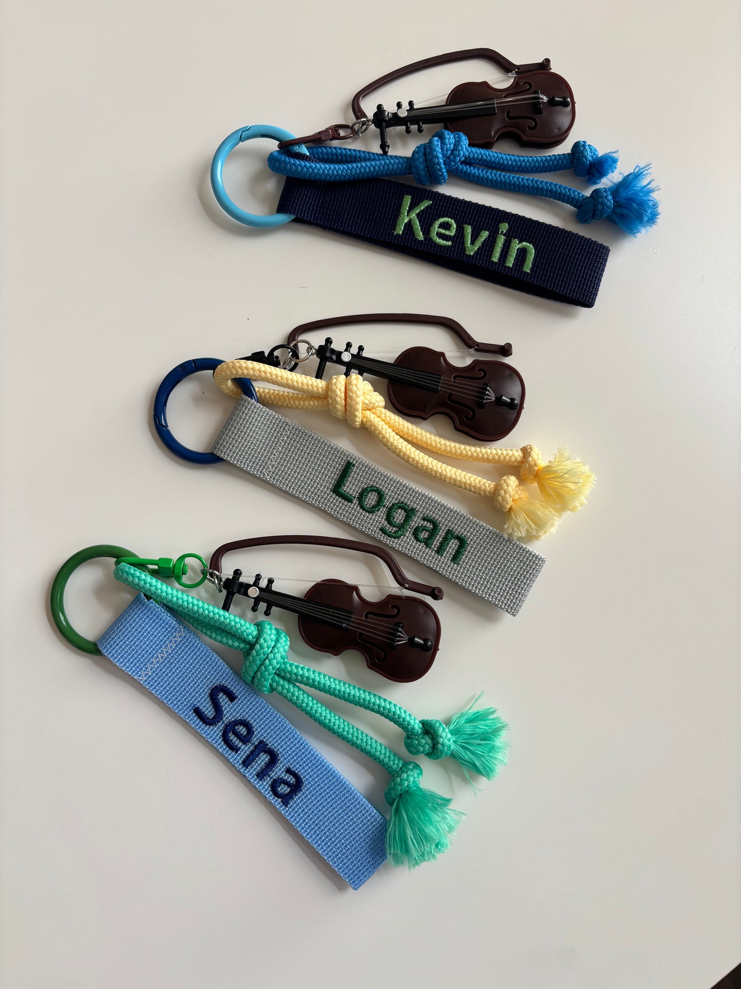 Embroidery nametag+ violin charm
