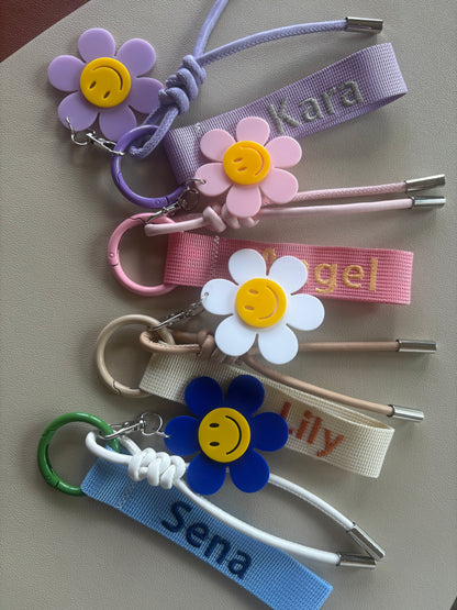 Embroidery nametag + Smily flower