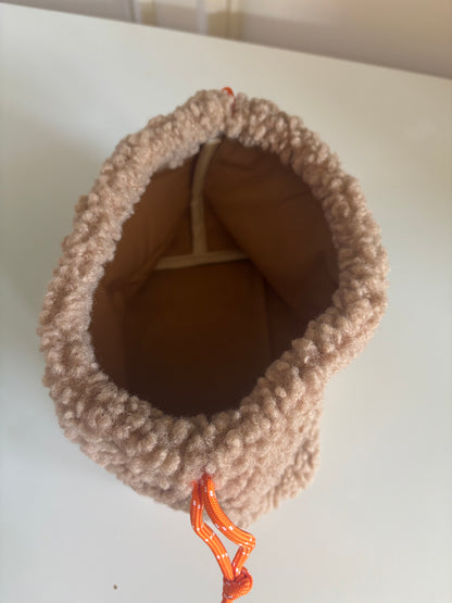 Warm & Woolly Pouch
